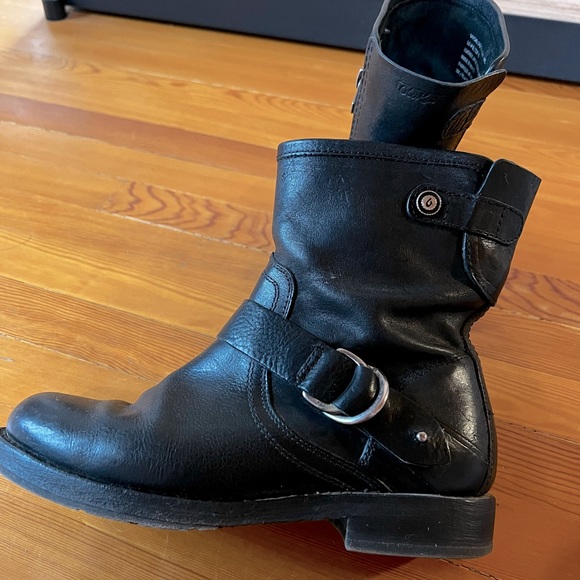 OLUKAI Women’s Nahuku Short Booties, size 6 - Picture 4 of 6